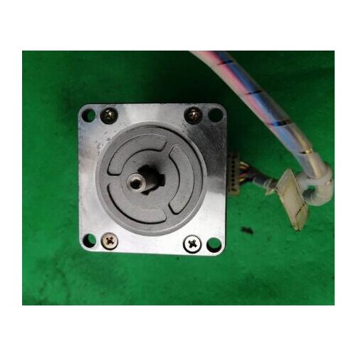 103H7126-5530 stepper motor , used in good condition . 80% appearance new , good working , free shipping