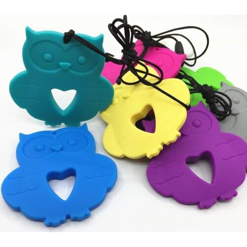 New 2pcs/lot silicone owl Teething pendant for mom and baby, made of safe chew food grade silicone owl pendant teething necklace