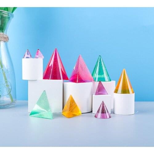 Transparent Pyramid Silicone Mould DIY UV Resin Decorative Craft Jewelry Making Mold Epoxy Resin Molds For Jewelry