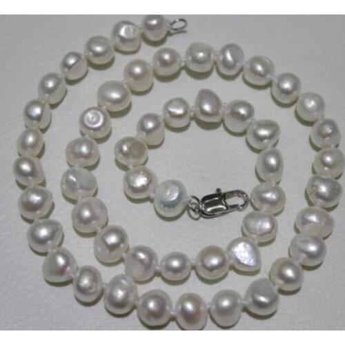 New 8-9mm white baroque freshwater cultured pearl Necklace 18"