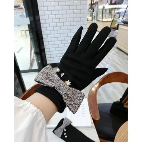 Bowknot Pearl Rhinestone Cashmere Gloves Korean Fashion Winter Crown Plus Cashmere Warmth Finger Touch Screen Gloves Women
