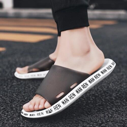 2020 New Male Shoes Men Sandals Beach Sandals Summer Men Shoes Garden Man Fashion Outdoor Casual Sneakers Sandalia Masculina