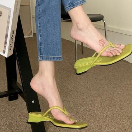 Temperament Flip Flops 2021 New Thick Heel with Roman Fairy Style Square Head Cross Flip Flops Sandals and Slippers Women