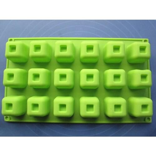 Wholesale!! 1pcs 18Holes Small Squares Green Good Quality 100% Food Grade Silicone Chocolate/Pudding/Jelly/Ice Bakeware DIY mold