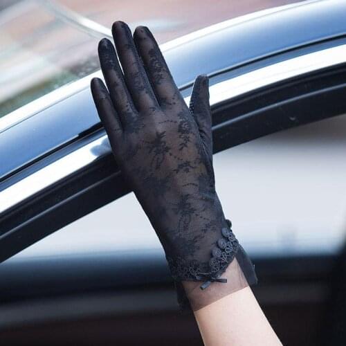 Cool Lace Gloves Summer Ladies Fashion Lace Sunscreen Breathable Anti-Ultraviolet Outdoor Driving Non-Slip Touch Screen Gloves