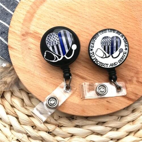 1pcs Heart Stethoscope Retractable Badge Holder with Alligator Clip Nurse Badge Reel Clip Name Card Badge Holder Office Supplies