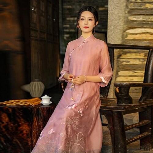 Dress spring and summer new womens big size loose famous ethnic style embroidery improved Chinese dress 99538