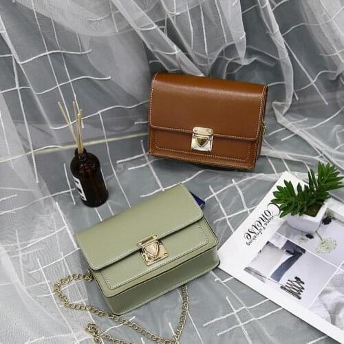 New Fashion and trend womens bag metal lock single shoulder messenger bag casual small square bag chain bag