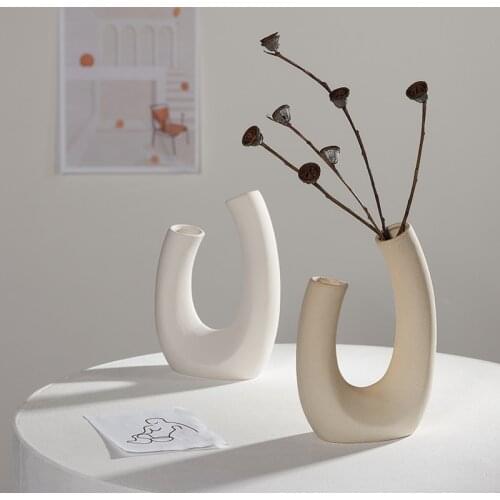 Ceramic Vase Home Decoration Accessories Modern Living Room Decor Minimalist White Flower Vase Cofee Table Plant Pots Decorative