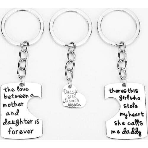 Dongsheng Mom Daddy Girl Who Stole My Heart Love Between Mother Daughter Key Chains Ring Fob Keyring Keychain Family Women