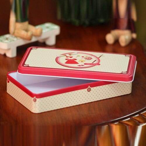 Pink Clothes Pattern Storage Case Candy Tin Box Carrying Box Metal Crafts For Accessories Storage Boxes