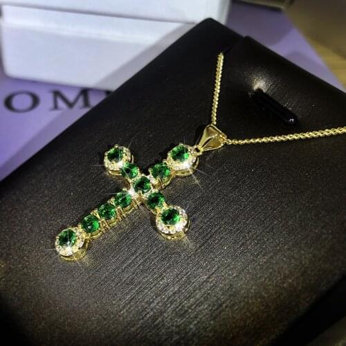 Exquisite Womens Cross Clavicle Chain Shiny Micro Inlaid Green Zircon Jewelry Cross Necklace 925 Silver Jewelry Gift