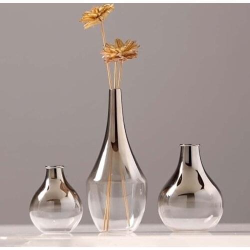 Nordic Mini Flower Vase Desktop Decoration Flower Arrangement Hydroponics Dry Flower Vases Home Decoration Artware Wedding Gifts