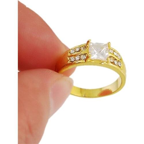 Classic Designer CZ Zircon Paved Engagement Rings For Women Gold Color Crystal Wedding Ring Jewelry R025
