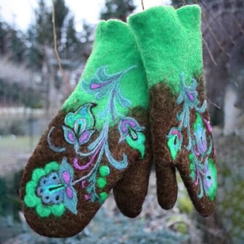 Christmas Gift Women Winter Gloves Women Fashion Gloves Embroidery Flowers Gloves Mittens AC889