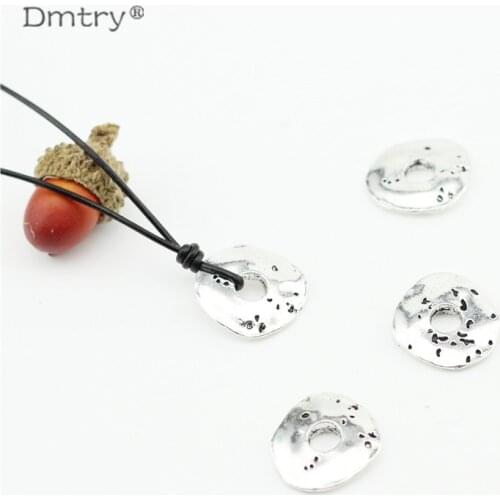 Dmtry 5pcs/lot Fashion Jewelry Retro Round Making Necklace Bracelet Findings For Making DIY Pendants Charms LC0205