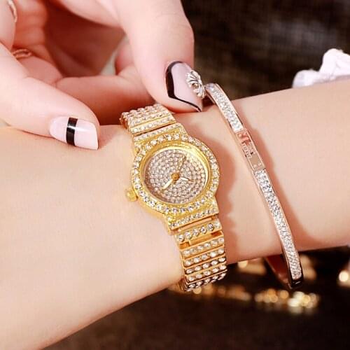 Fashion And Personality Ladies Casual Quartz Watch Alloy Steel Belt Star Diamond Watch Dial Imitation Diamond Watch