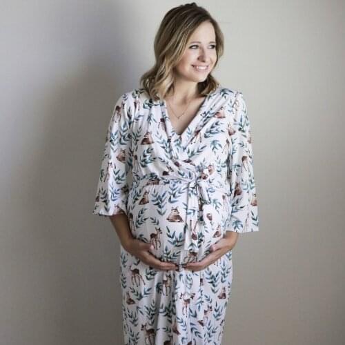 Maternity Photoshoot Robe and Muslin Baby Swaddles Blankets