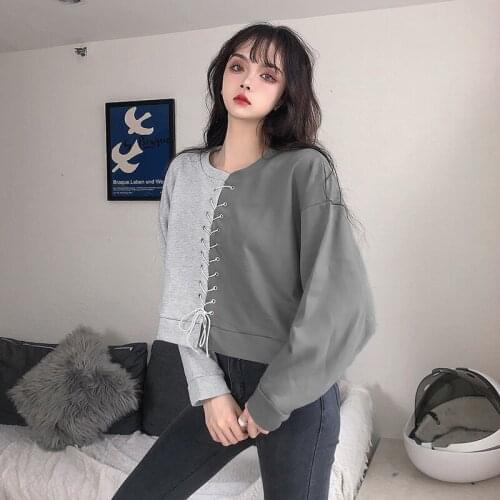 Round Neck Pullover Sweatshirt Women Contrast Color Stitching Bandage Long Sleeve Loose Short Hoodies 2021 Spring