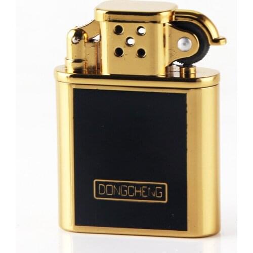 Old Retro style Grinding Wheel Open flame Small and Portable Lighter Simplicity Metal Butane Gas cigarette Encendedores for men