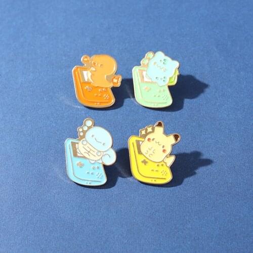 Cartoon Cute Anime Game Console Enamel Brooch Animal Color Alloy Pins Punk Badge Accessories Woman Jewelry Gift For Friends