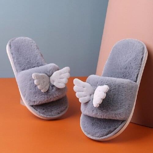 New 2020 Kids Slippers Shoes For Boys Girls Slippers Outdoor Fashion Warm Slippers Cute Angel Wings Children Shoes Winter Home