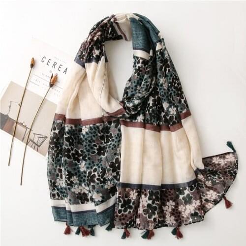 2021New ladies spring scarf retro bohemian cashew print beauty sunscreen hair accessories Pashmina Buffada ladies scarf