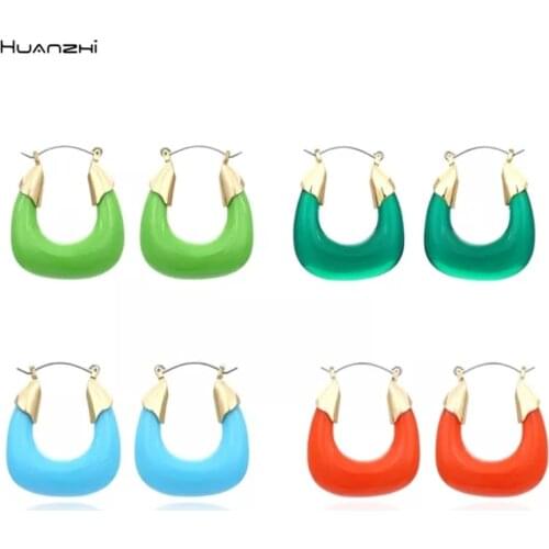 HUANZHI 2021Colorful Transparent Resin Circel Hoop Earrings Geometric U-shaped Acrylic Earring for Woman Girls Travel Jewelry