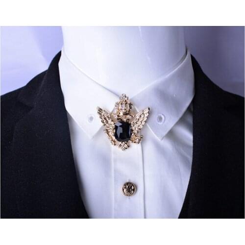 Korean Fashion Men Brooch Design Rhinestone Crystal Crown Wings Women Men Brooches Lapel Collar Pins Suits Best Gift Wedding Pin