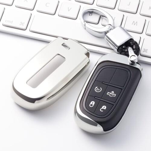 Soft TPU Car Key Case Cover For Jeep Grand Cherokee Compass Patriot Dodge Journey Chrysler 300CRenegade Car Key Shell keychain
