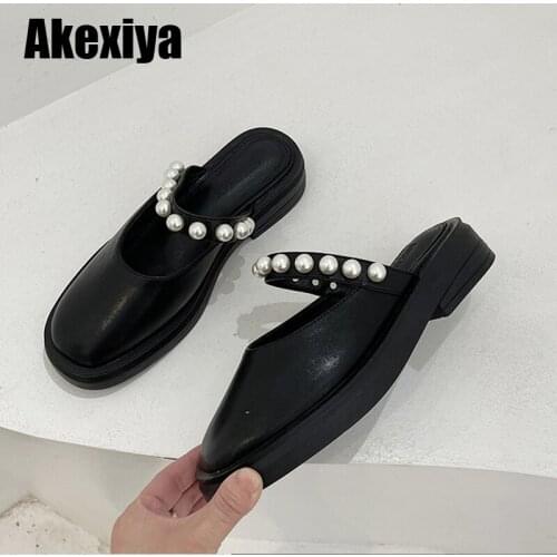 Fashion Pearl Slippers Women 2021 Elegant Toe Slides Woman Slip Pu Leather Lady Muller shoes slippers BC153