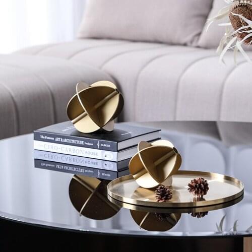 Nordic Golden Geometric Metal Crafts Ball Ornaments For Home Living Room Hotel Club Children Room Art Tv Cabinet Furnishings