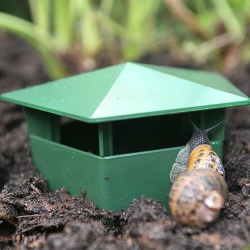 1PC Plastic Snail Cage Slug House Snail Trap Catcher Pests Reject Gintrap Tools Animal Pest Repeller Garden Farm Protector