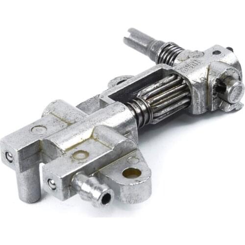 Oil Service Kit Repairing Set for chainsaw 450 520 5800 45CC 52CC 58CC Pump