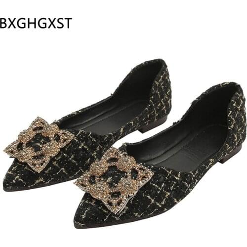 Slip on Shoes for Women 2021 Designer White Loafers Flats Shoes Women Fashion Pointed Toe Casual Boat Shoes Zapatos De Mujer