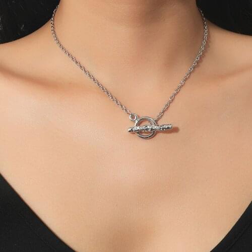 Crystal OT Buckle Circle Ring Hoop Pendant Necklace Gold Silver Color Clavicle Chain Necklace for Women Party Jewelry Gift