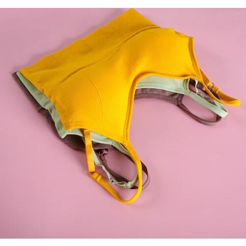 Seamless Fashion Women Workout Fittnes Bras Gym Clothing Wire Free Bralette Women Solid Bras Top