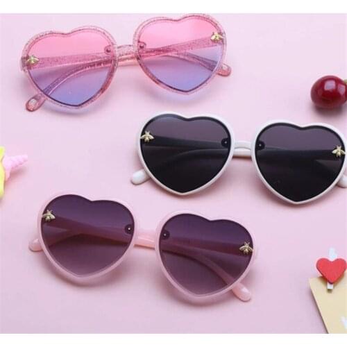 2021 Fashion Children Sunglasses Lightweight Heart Shape Sunglasses Summer Sunglasses Stylish Sunglasses for Boys and Girls Kids
