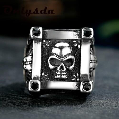 Wholesale Mens Calvarium Box Skull Ring Gothic 316L Stainless Steel Black Stone Anel Motorcycle Band jewellery Party Gift