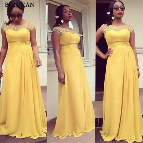 Plus Size Bridesmaid Dresses 2019 Yellow Chiffon Appliques Sheer Scoop Neck Capped Sleeves Wedding Party Gowns For Black Girl
