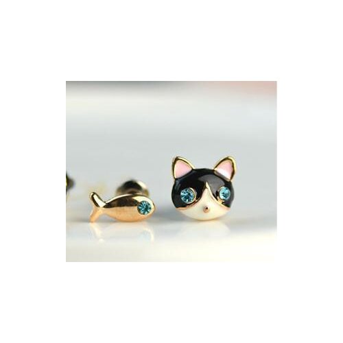 Alloy Stud Black White Cat Gold Fish Fashion Jewelry Cute Asymmetric Stud Earrings Animal Series For Women,1 Pair