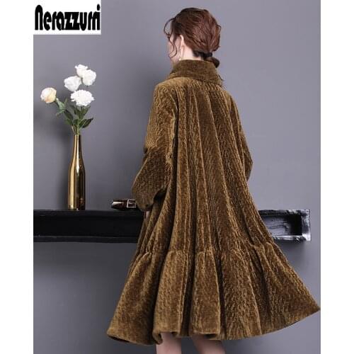 Nerazzurri Winter Skirted Oversized Real fur coat women 2021 Runway Stylish Sheep Fur Jacket Warm Soft Sheared Lamb Fur Overcoat