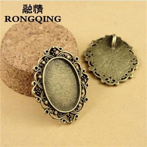 RONGQING 25*18MM 40pcs/lot lace Retro Necklace Tray Cabochon Base Setting DIY Accessories Wholesale Craft