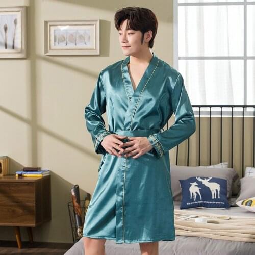 Men Summer Solid Color Robe Male Silky Sleepwear Rayon Night Gown Nightwear V-Neck Kimono Bathrobe Soft Satin Home Clothes 3XL