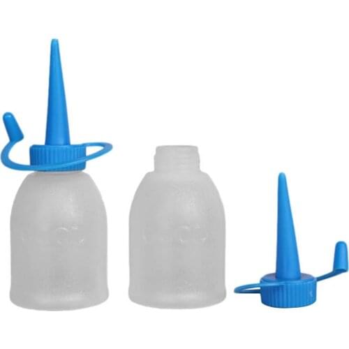 5Pcs Dispensing Pot 30ml Thicken Faux Leather Small Oil Bottles Squeeze Dispenser Oil Sauce Squeeze Bottle with Tip Mouth