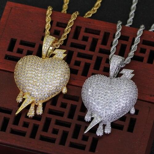 Hip hop jewelry Fashion Charm Hip Hop Iced Brass CZ Arrow Pierces The Heart Pendant Necklace Party Jewelry Gift ForMen and Women