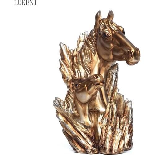 European Resin Gift Golden Horse Statue Home Office Decoration Crafts Creative Home Decoration Decoration