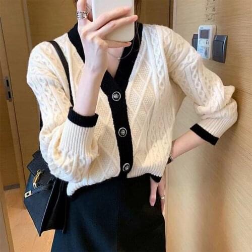 Elegant Sweater for Women Autumn Knitted Clothing 2021 New Retro Contrast Color Cardigan Black Loose V-neck Buttons Knit Jacket