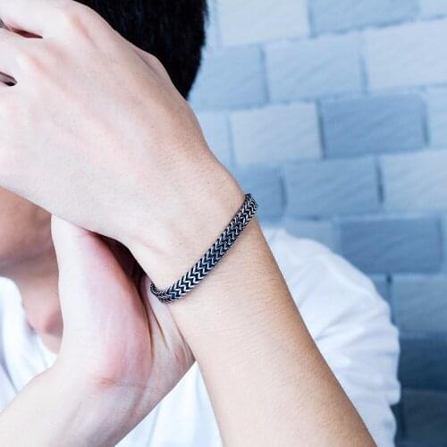 GorGor New Fashion Style Exquisite Minimalist Titanium Steel Versatile Trendy Durable Men Bracelets 1016