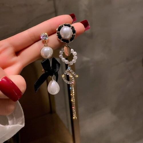 Korean Asymmetry Tassel Earrings Style Number 5 European and American Exaggerated Pearl Bow Earrings for Women Chinese Fashion